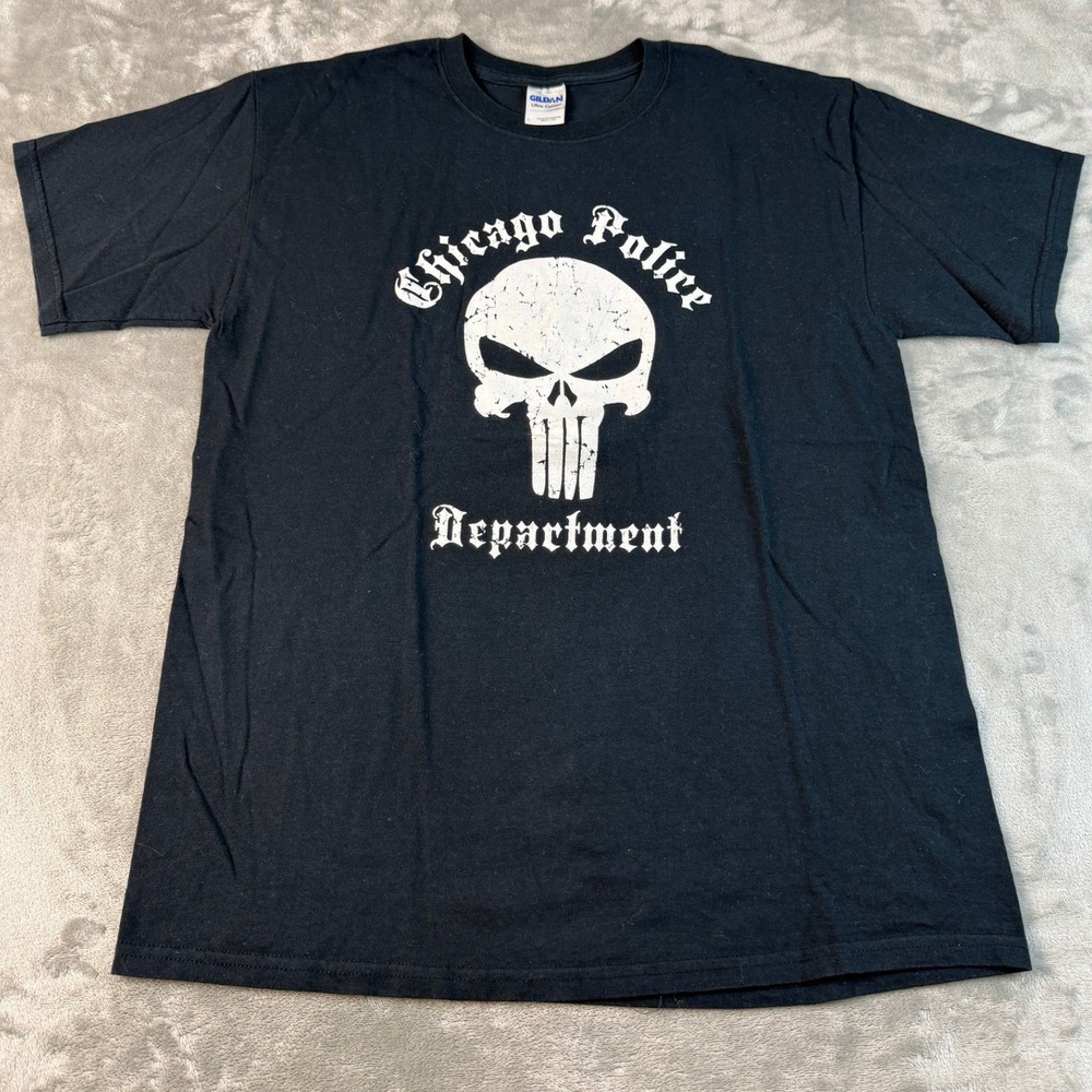 Gildan Chicago Police Department Punisher Skull Graphic T-Shirt Black Mens L
